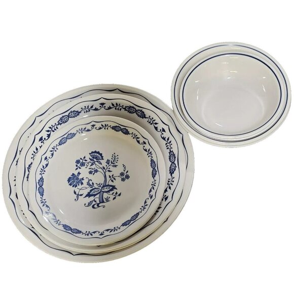 2 Corelle Blue Onion Floral Set tan plates & bowls 5-piece place setting - Picture 2 of 16